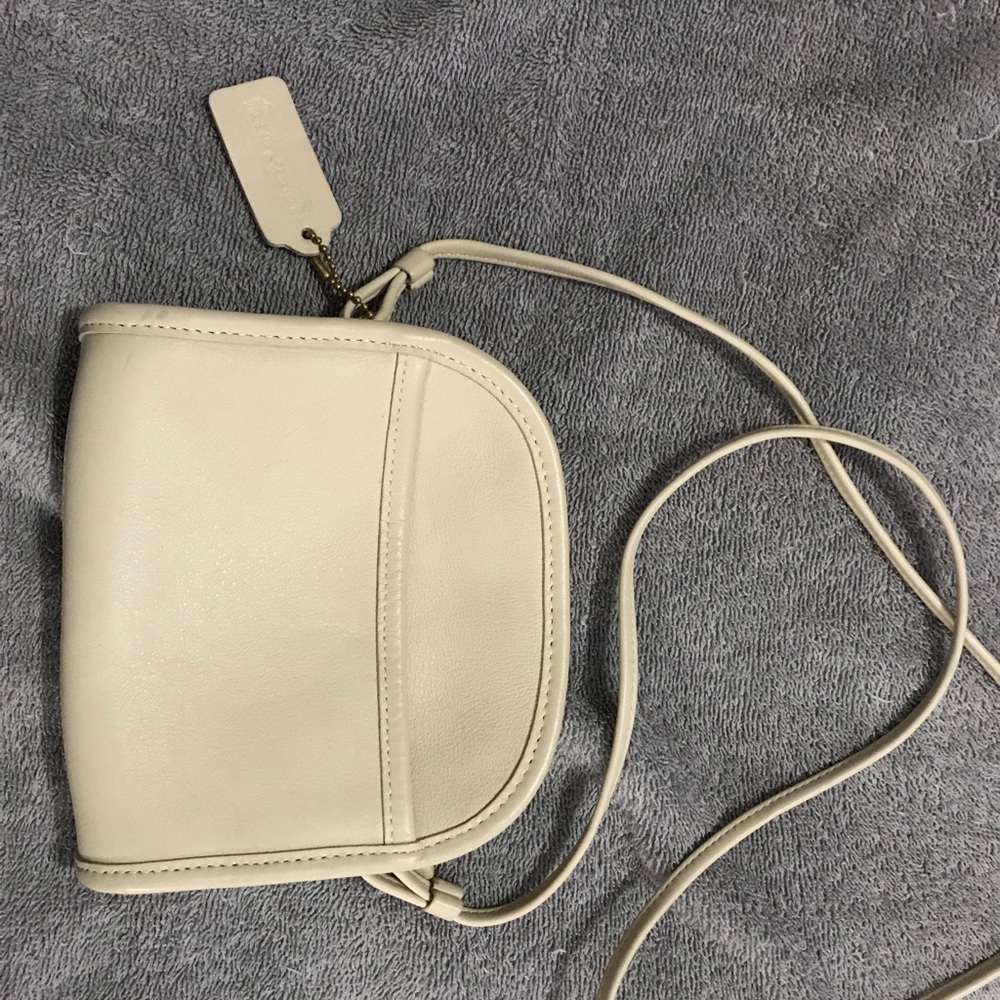 Coach vintage leather Abbie crossbody